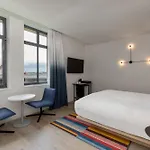 Aloft 4*
