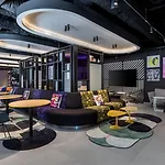 Aloft Hotel 4*