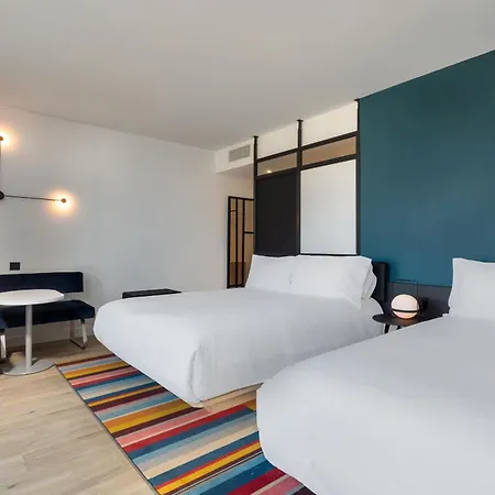 Отель Aloft By Marriott Дижон