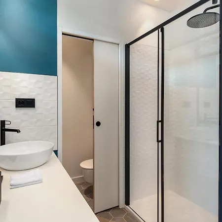 Отель Aloft By Marriott