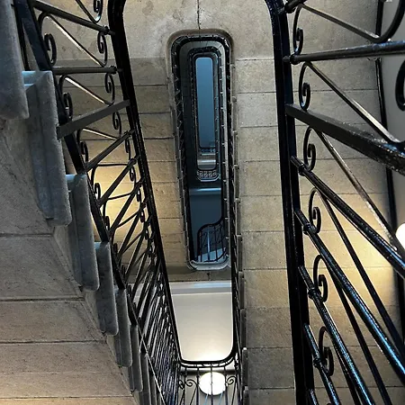 Отель Aloft By Marriott 4*