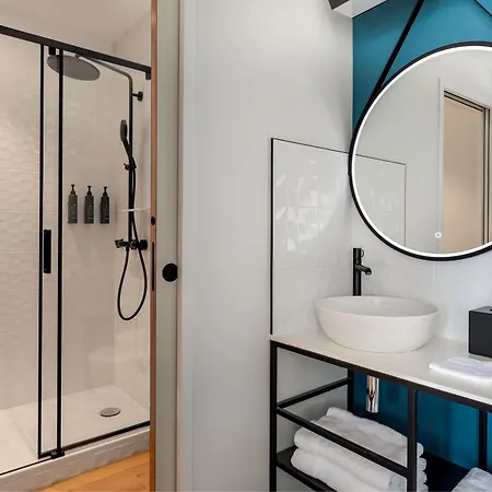 Aloft Hotel, By Marriott