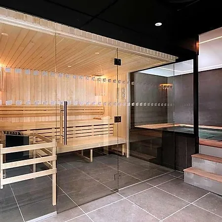 Aloft By Marriott Hotel